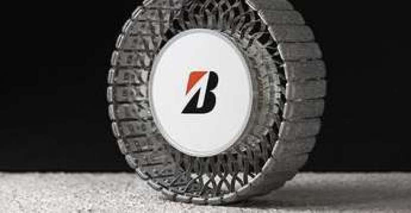 Bridgestone fremviser 2. generation af sit Lunar Rover-dæk på Space Symposium